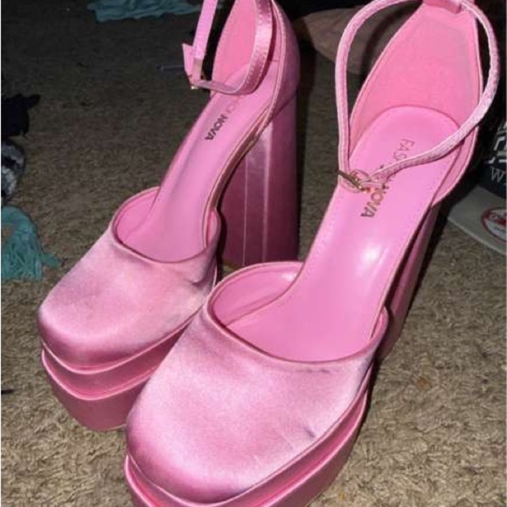 Fashion Nova Pink Satin Platform Heels